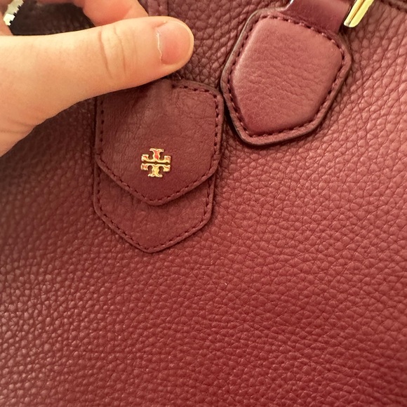 Tory Burch Robinson Leather bag - Picture 11 of 13